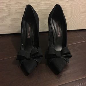 Suede bow stilettos